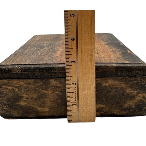 Primitive Wooden Box with Lid Handmade 9" x 7" Rustic Basic Weathered Wood Vtg - Picture 14 of 16